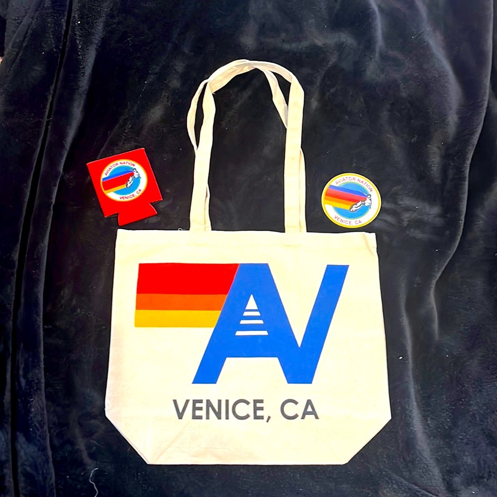 - NEW Aviator Nation Venice, California Tote Bag and Swag